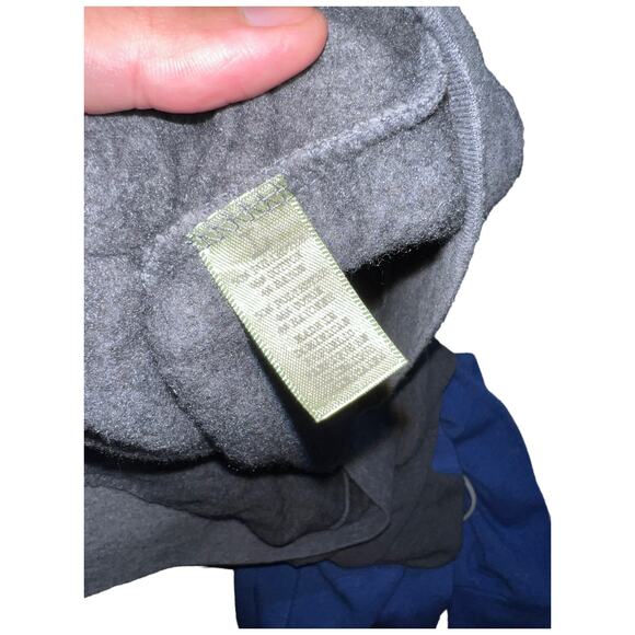 Michigania Zippered Hoodie – Comfortable & Stylish, Size large - Picture 6 of 11